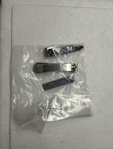 3 peças Alicates de unhas usados afiados $ 20,00