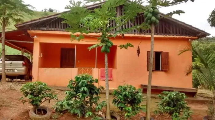 Fazenda residencial à venda em Oratórios (Zona Rural) 475.000 m², 1 quarto