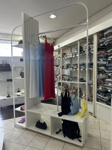INSTALAÇÕES DE LOJA