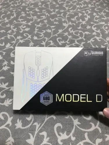 VENDO MODEL D COM DESLOCAMENTO SIMPLES NO SENSOR - BOA CONDIÇÃO!
