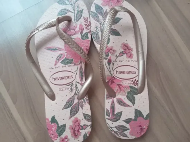 Chinelo feminino