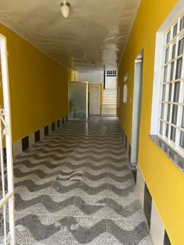 Vendo Casa  com apartamento nos fundos ,Calungá a 100 Mts do mirante.