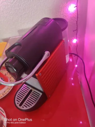 Cafeteira Nespresso Pixie