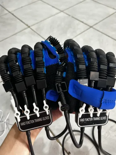 Luvas de Fisioterapia Robô de Reabilitação