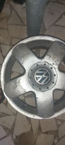 Rodas 15 furacão 4x100 vw pelo com 5 pneus e 5 rodas