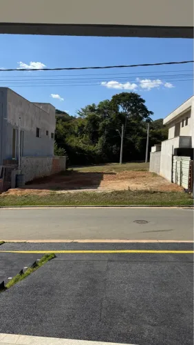 lote plano 300m jardins Barcelona 