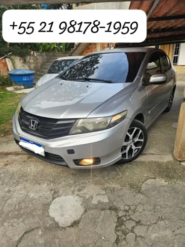 Honda City Sedan Sport 1.5 Flex 16V 4P Mec. 2014