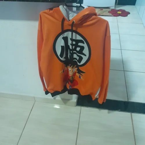 Vendo pijama dinossauro mas casaco Dragon Ball