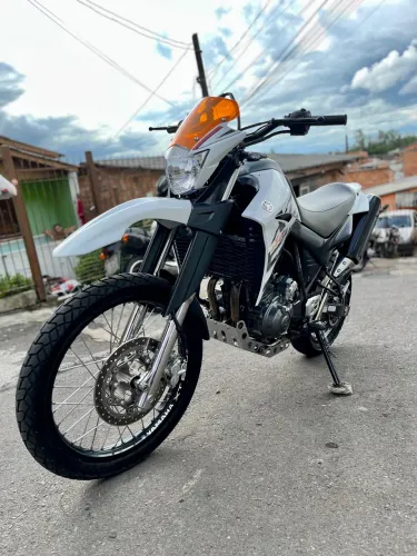 Xt 660 