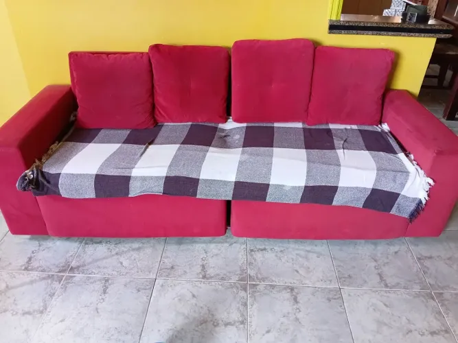 Sofá em L