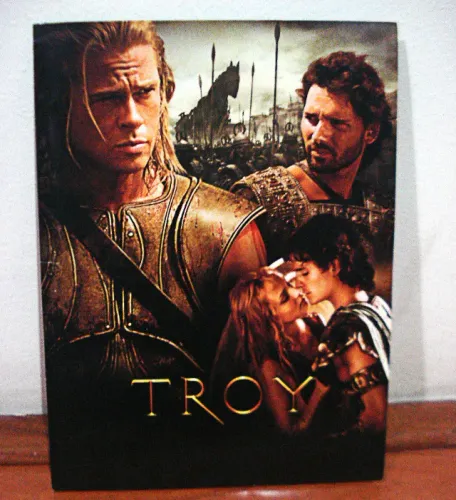 Kit do filme Troia (2004)