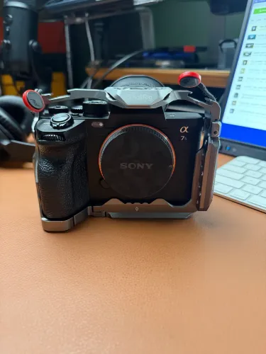 Sony A7sIII + 1 Bateria 