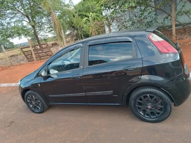 Fiat Punto ELX 1.4 Fire Flex 8V 5P 2008