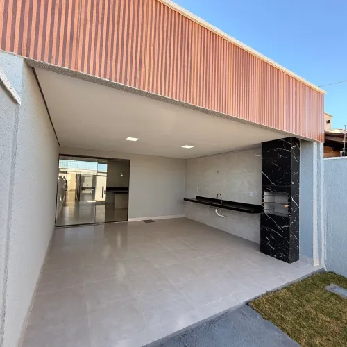 Casa 3Q um suíte a venda em Senador Canedo no Solar Park Ilha Bella