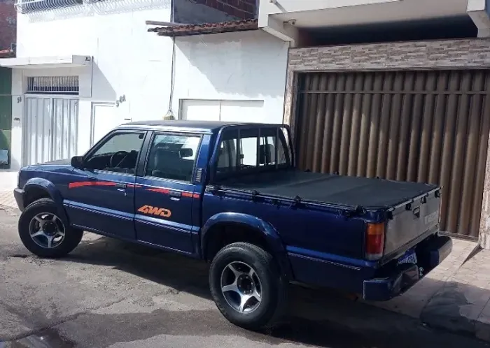 Mazda B-2500 Pick-up CD 4X4 2.5 Diesel 1999