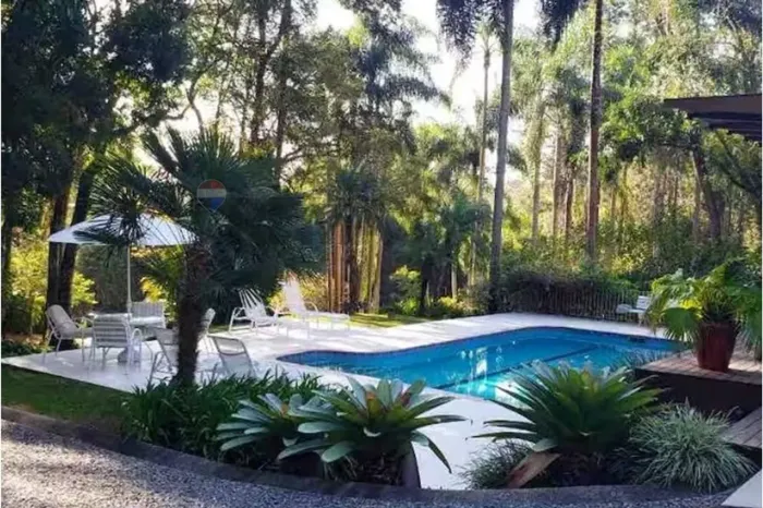 Casa de Condomínio á venda no Condomínio Veleiros, Ibiúna SP