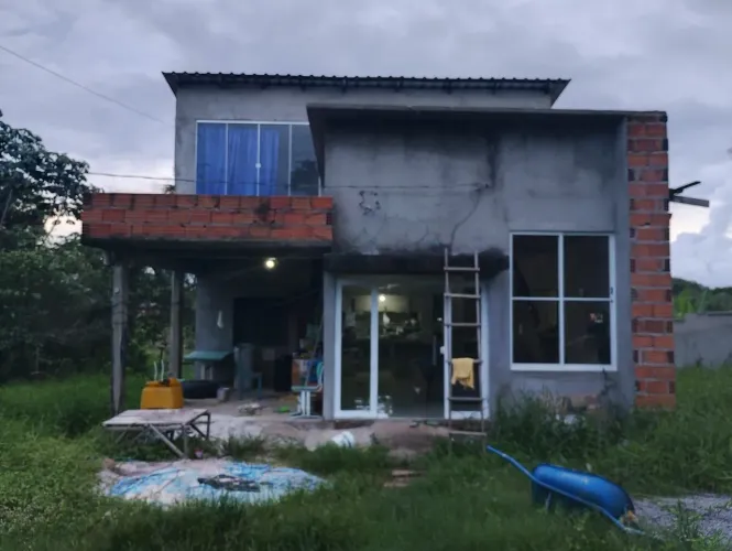 Casa ótima localização