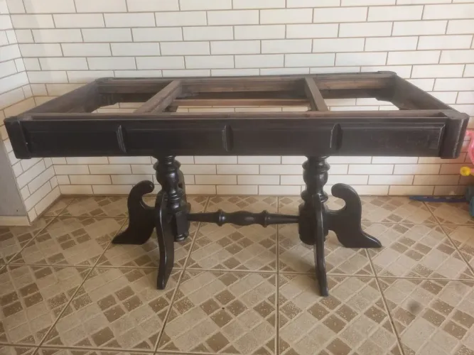 Mesa Colonial Pés Duplos Antigus