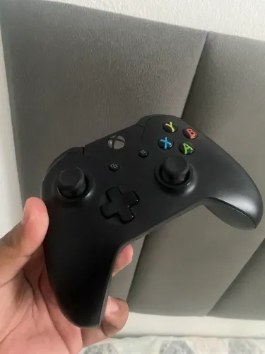 Controle Xbox one ( funciona perfeitamente)