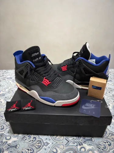 Air Jordan 4 Rare Air tamanho 41