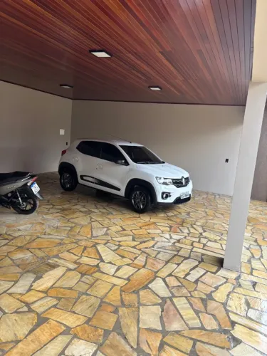 Renault Kwid Intense 1.0 Flex 12V 5P Mec. 2019
