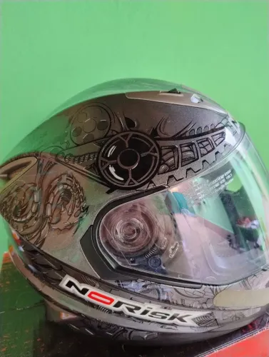 Acessório obrigatório para motociclista