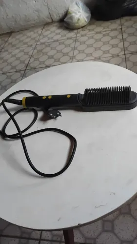 Escova de cabelo elétrica