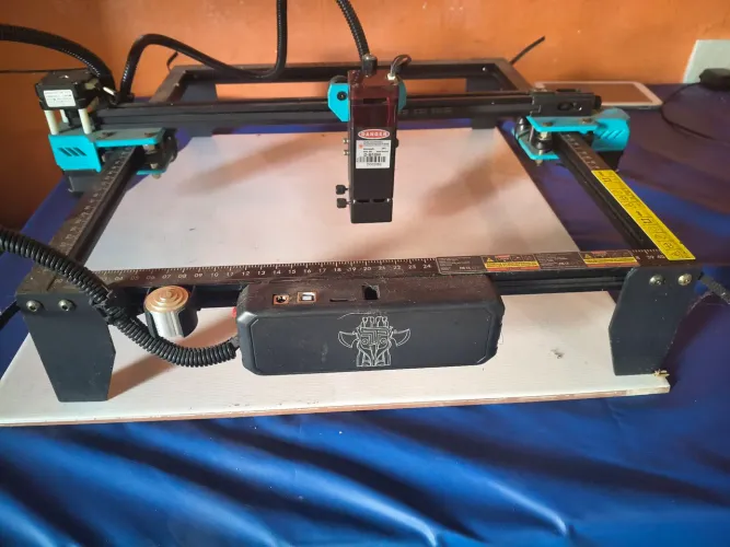 MAQUINA A LASER TWO TRESS 10 PRO