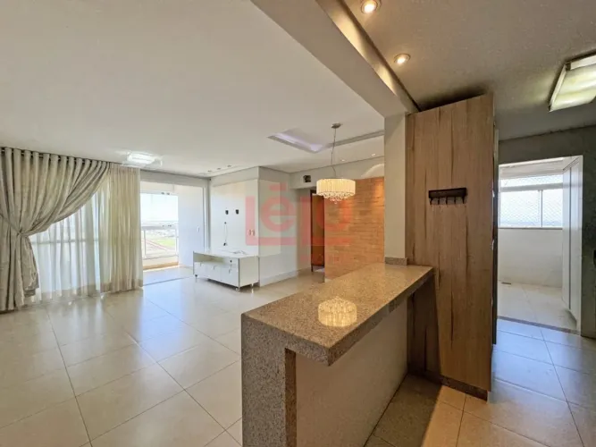 Apartamento para alugar na Vila Marumby em Maringá, com 2 quartos, suíte, closet, churrasq