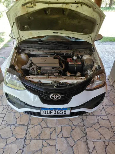 Toyota Etios X Plus Sedan 1.5 Flex 16V 4P Aut. 2020