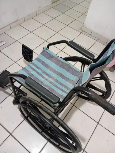 Cadeira de Rodas