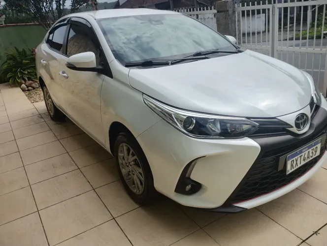 Toyota Yaris XS Sedan 1.5 Flex 16V 4P Aut. 2023