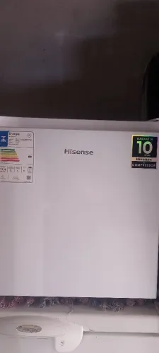 VENDO FRIGOBAR DE 80 LITROS NOVO *