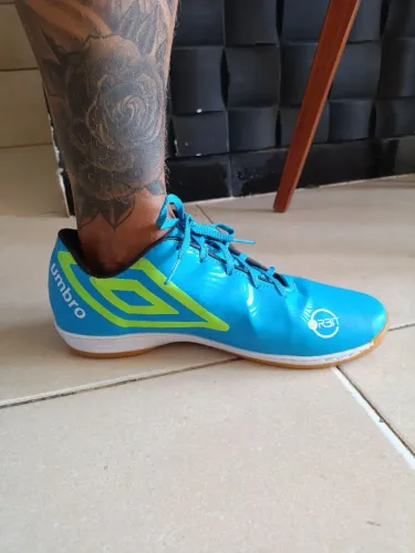 Vendo chuteira futsal