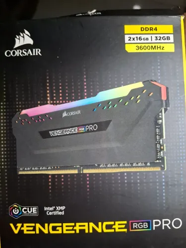 Memória RAM ddr4 2x16gb 3600mhz corsair vengeance 