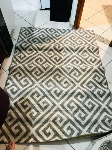 Vendo tapete em estado de novo