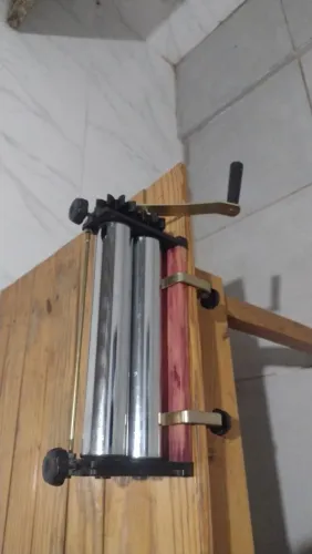 Vendo Máquina de Laminar Massas vom Cilindros em Inox 