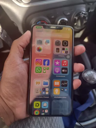 iPhone 11 Pro 