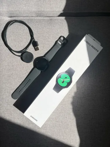 Samsung Galaxy Watch 4 40mm Preto Silicone Bluetooth