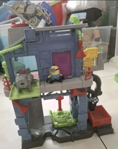 Brinquedo imaginext laboratório dos minios, perfeito!