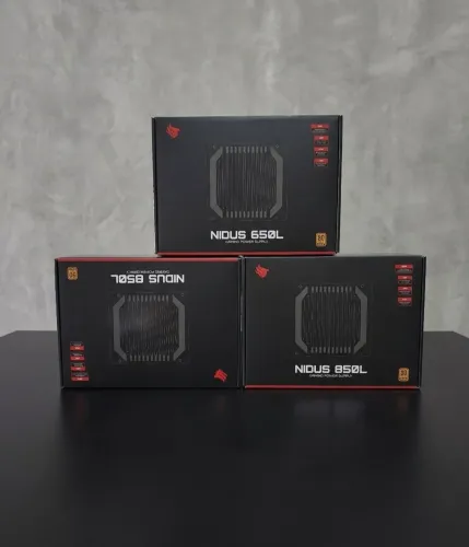 Fonte nidius 650w lacrada