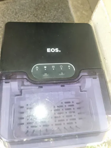 Vendo uma geleira da eos.
