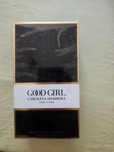 Perfume feminino Good Girl Carolina Herrera