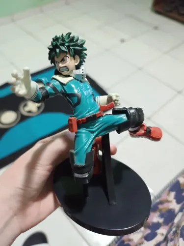 Action figure/Boneco - Izuku Midoriya - 14cm