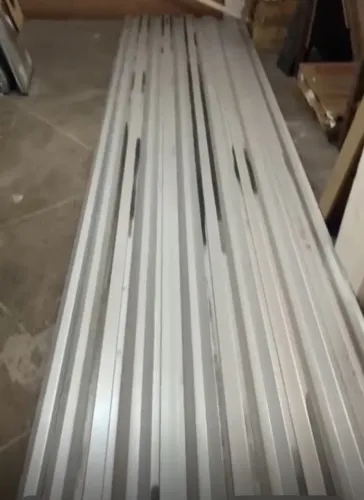 Telha de zinco galvanizada de 6 metros
