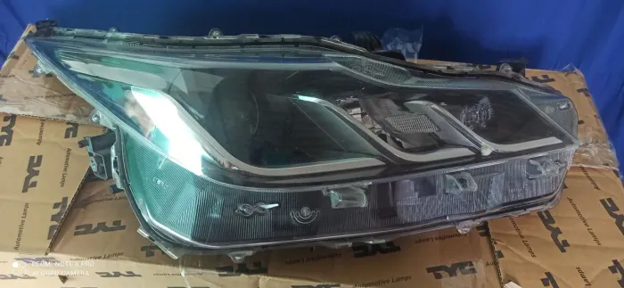 Farol original do Corolla xei 2020 a 2024