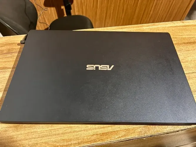 Notebook Asus Vivobook E510M Celeron 4GB 128GB 15.6" - Custo-Benefício - Somos Loja - OLX
