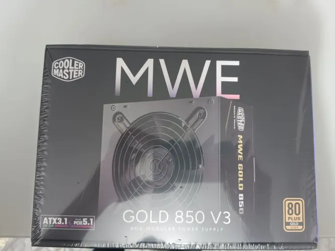 Fonte para Pc cooler Master plus Gold 850w. Nova lacrada.