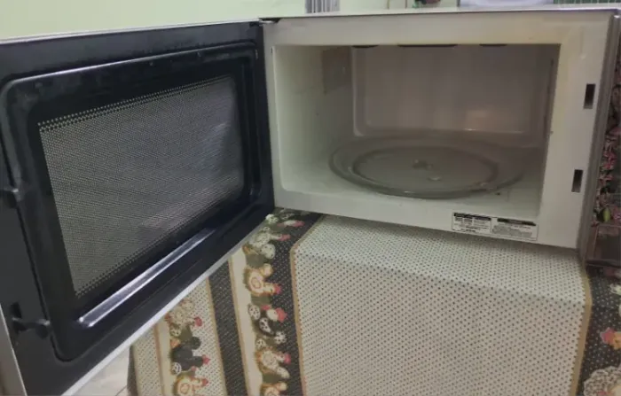 FORNO MICROONDAS CONSUL 30L