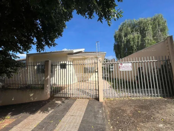 Casa com 3 dormitórios para alugar, 120 m² por R$ 2.250,00/mês - Jardim Império do Sol - M